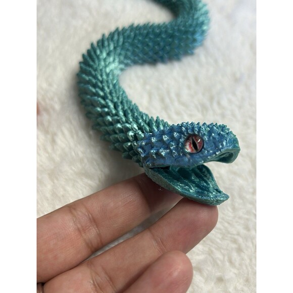 3D Printed Articulated Viper Snake. Fidget Toy. - Picture 5 of 7